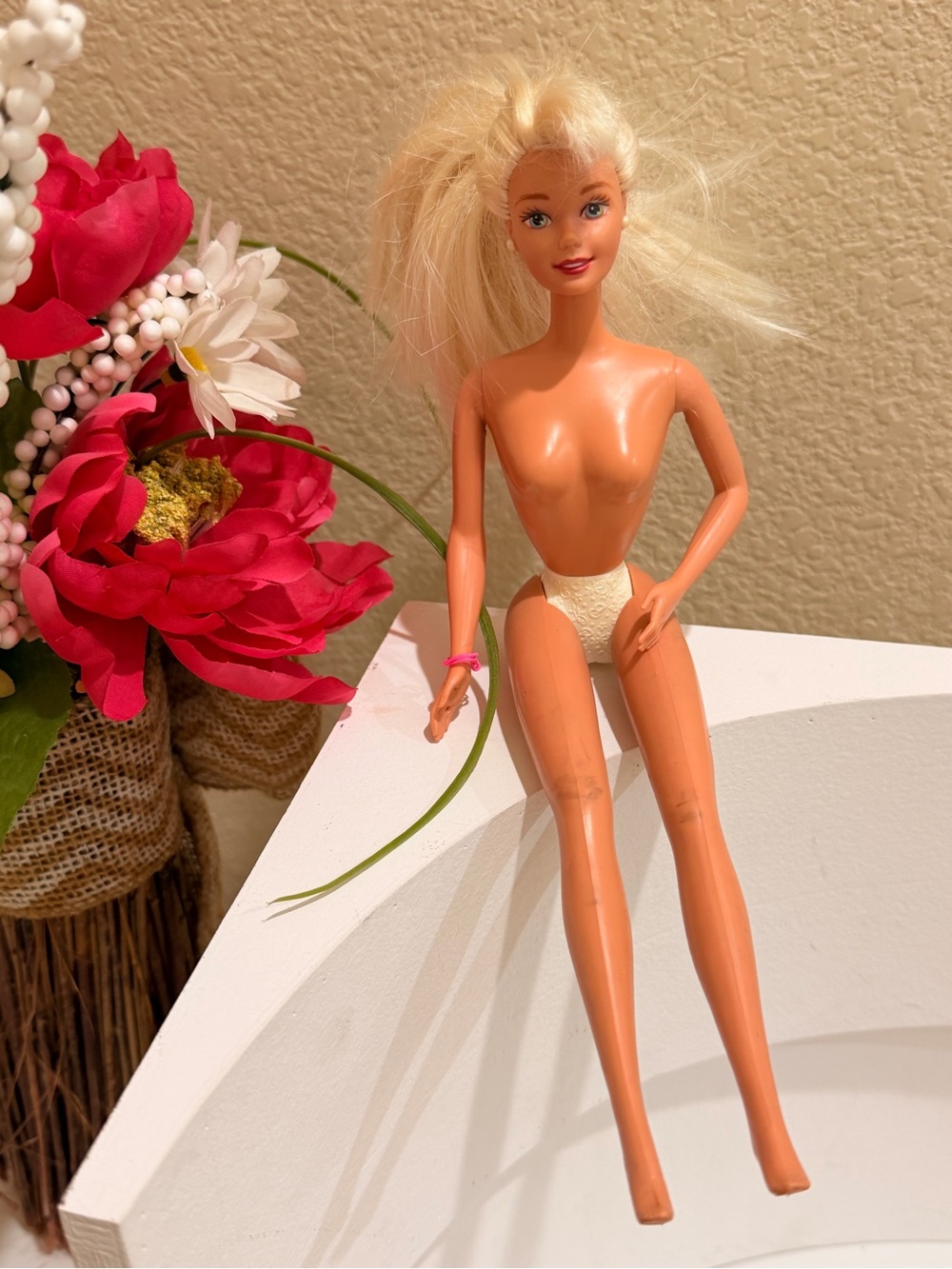 Mattel Blonde Bath & Body Doll with Cream Undergarment and Pink Bracelet